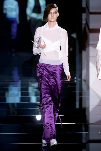 Look 7